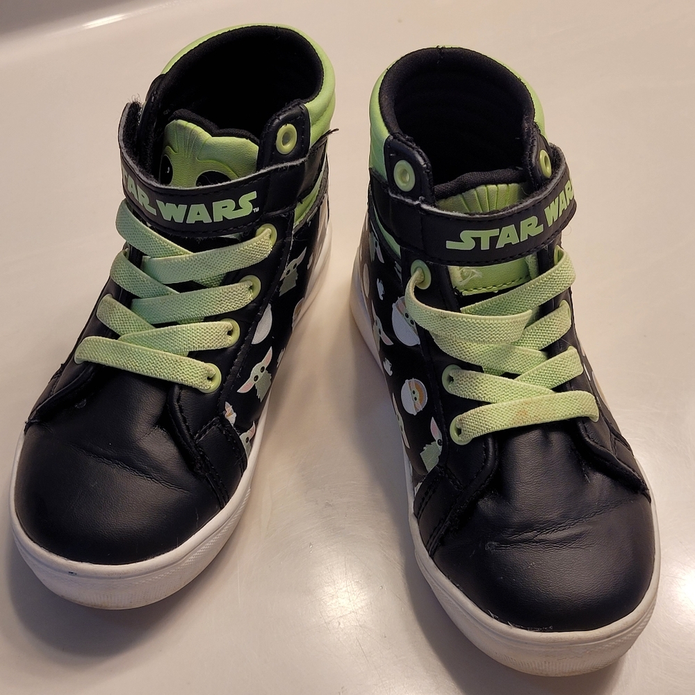 GROGU (The Child) The Mandalorian STAR WARS DISNEY Hi-top Sneakers Kids Size 10 - Picture 5 of 14